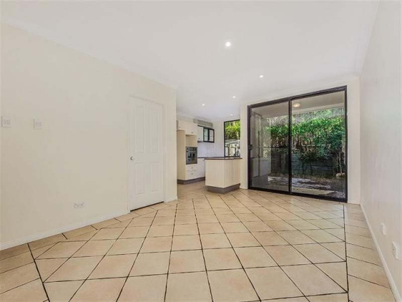 3A Bellevue Parade, Taringa QLD 4068