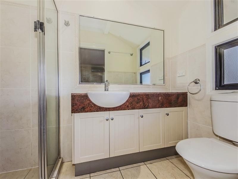 3A Bellevue Parade, Taringa QLD 4068