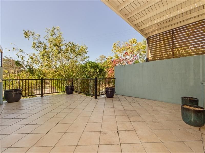 3A Bellevue Parade, Taringa QLD 4068