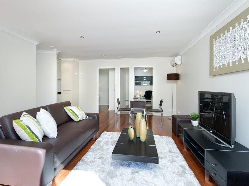 2/12 Terrace Street, Toowong QLD 4066