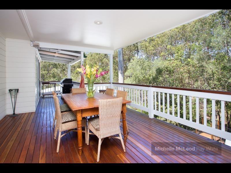 71 Maculata Drive, Chapel Hill QLD 4069