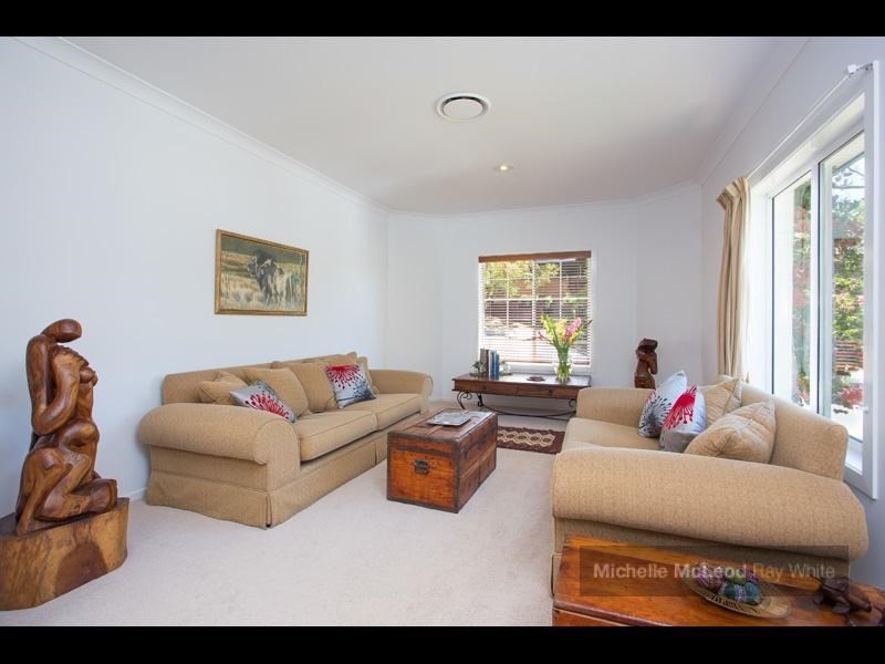 71 Maculata Drive, Chapel Hill QLD 4069