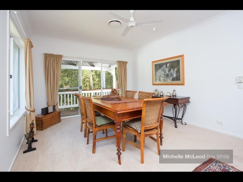 71 Maculata Drive, Chapel Hill QLD 4069