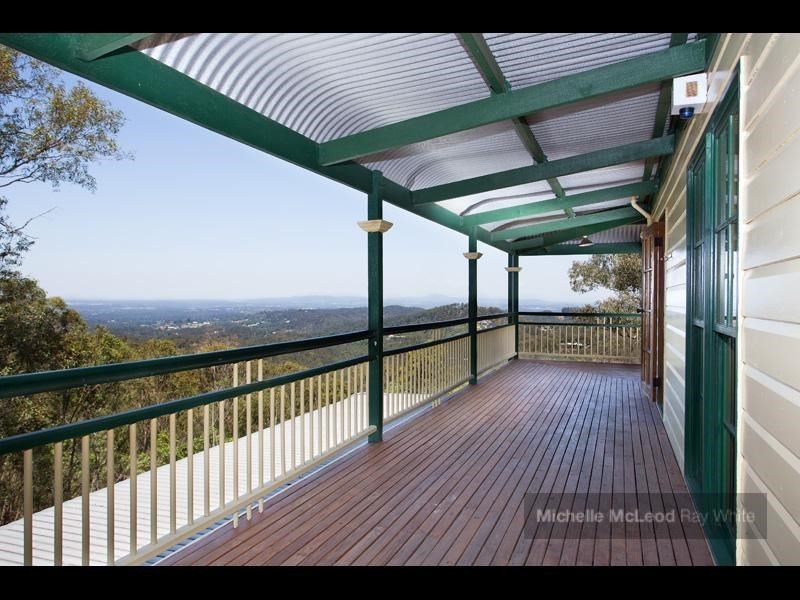 646 Haven Road, Brookfield QLD 4069