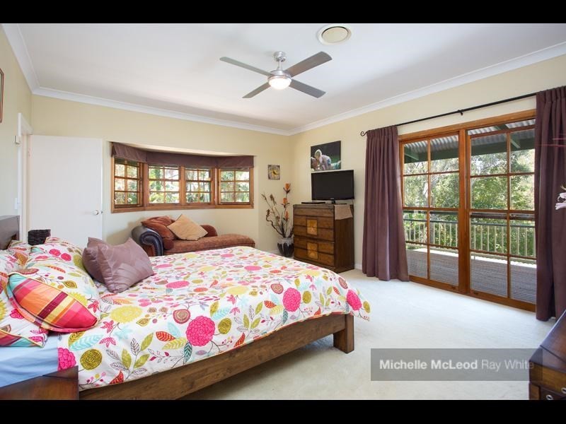 646 Haven Road, Brookfield QLD 4069