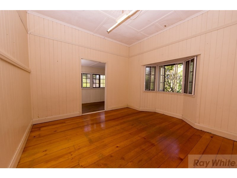 10 Depper Street, St Lucia QLD 4067