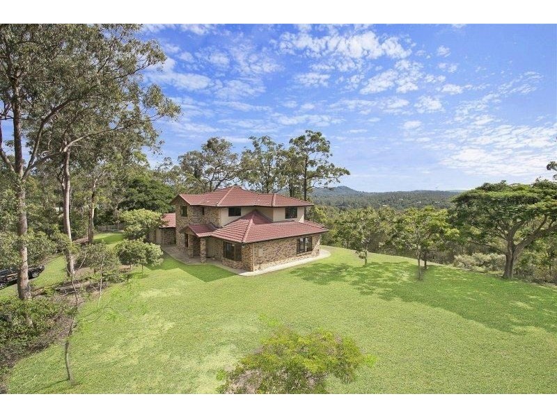 37 Baker’s Hill Place, Anstead QLD 4070