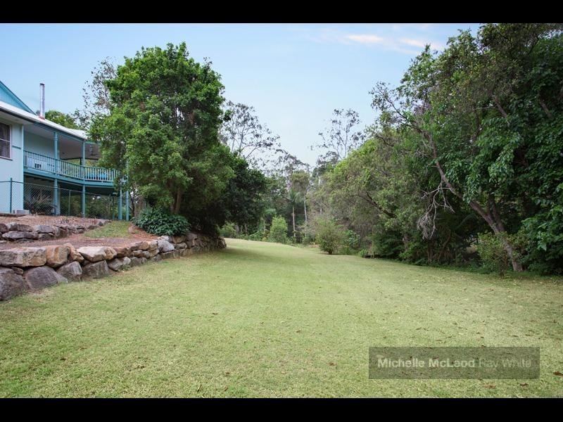 37 Shannan Place, Kenmore Hills QLD 4069