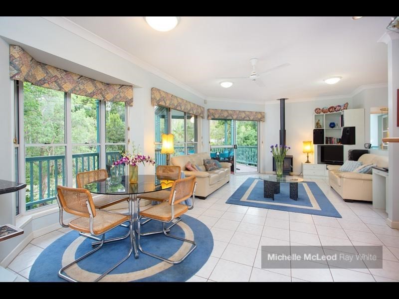 37 Shannan Place, Kenmore Hills QLD 4069