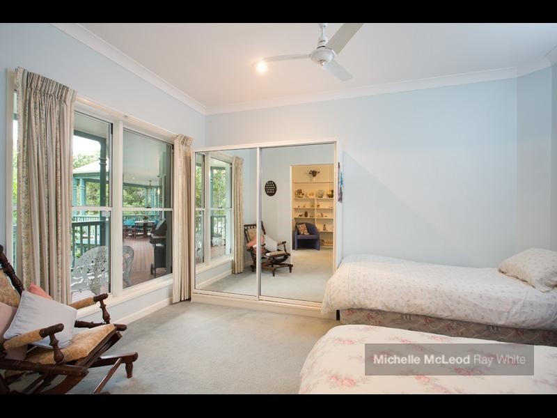 37 Shannan Place, Kenmore Hills QLD 4069