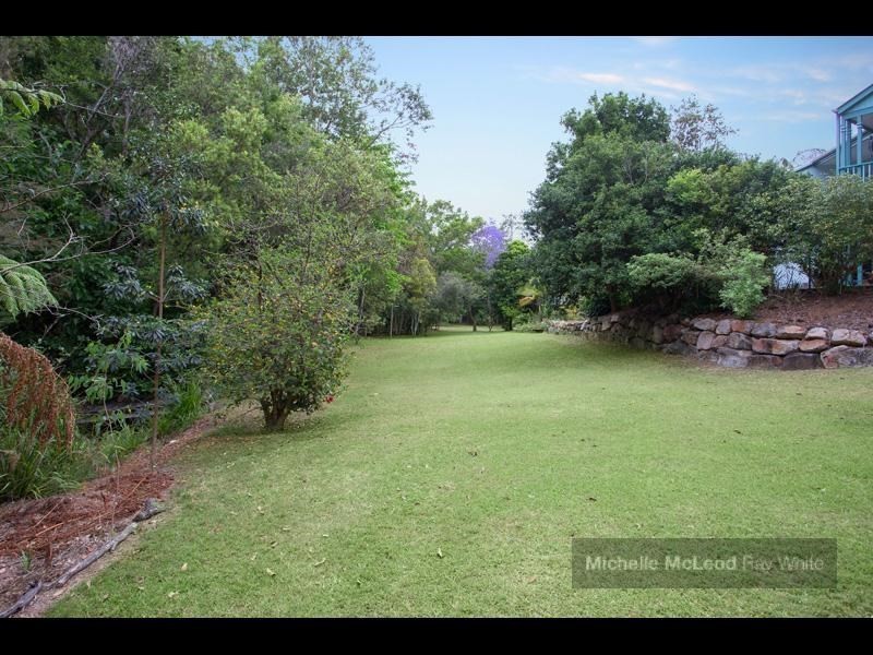 37 Shannan Place, Kenmore Hills QLD 4069