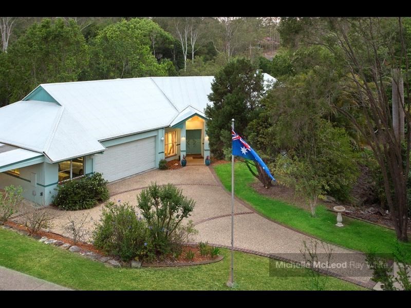 37 Shannan Place, Kenmore Hills QLD 4069