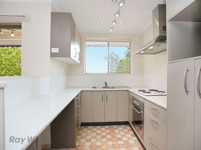 4/11 Ivy Street, Toowong QLD 4066