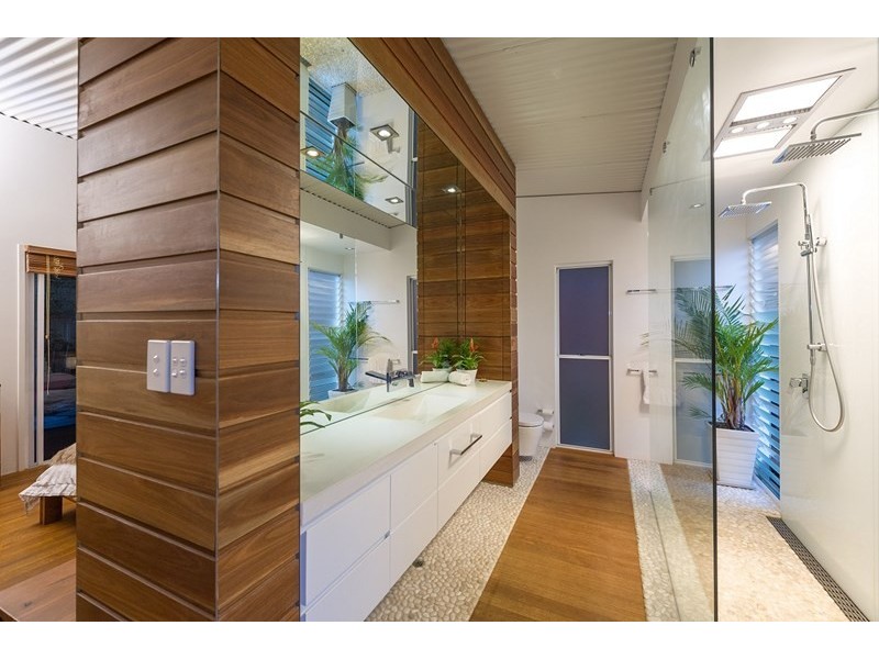 15 Lansbury Parade, Ashgrove QLD 4060