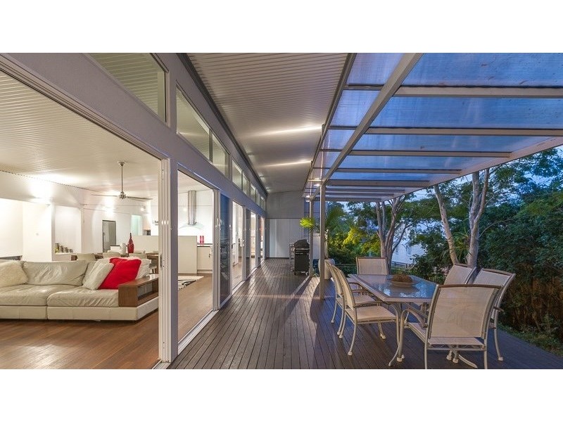 15 Lansbury Parade, Ashgrove QLD 4060