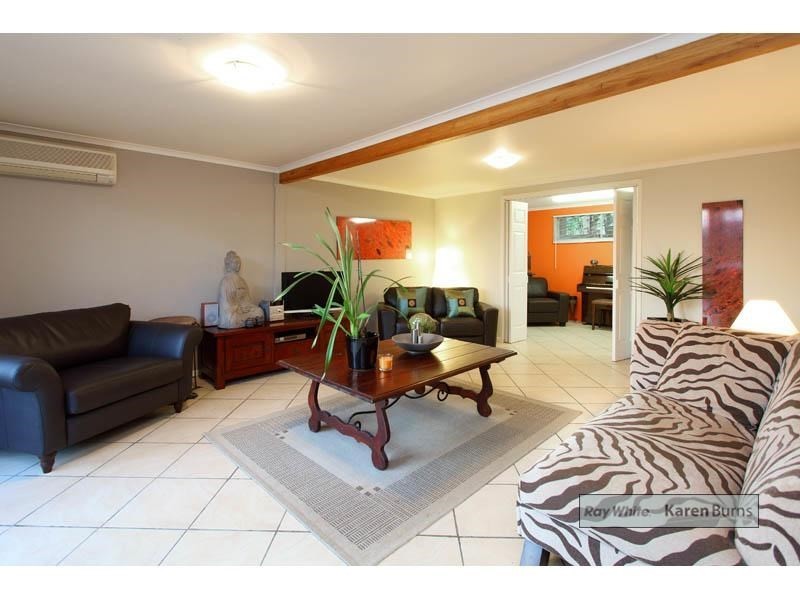 50 Aberfeldy Street, Kenmore QLD 4069