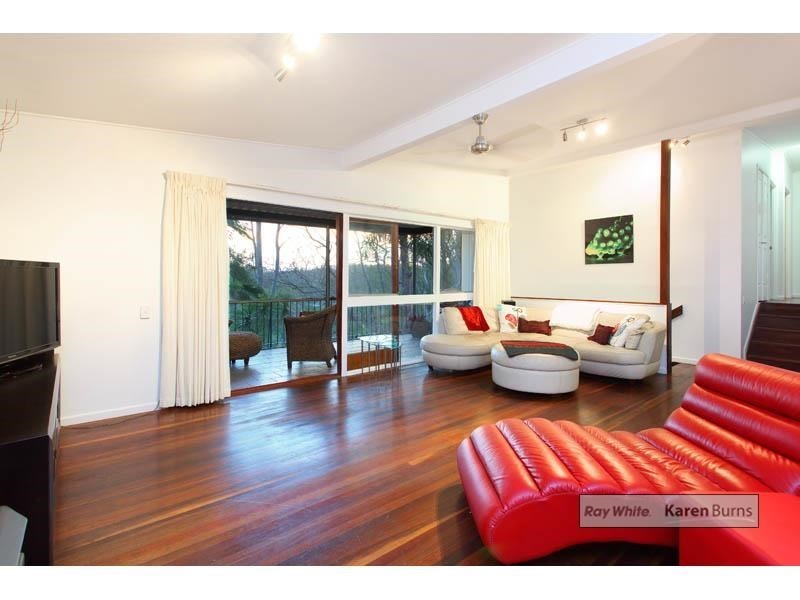 50 Aberfeldy Street, Kenmore QLD 4069