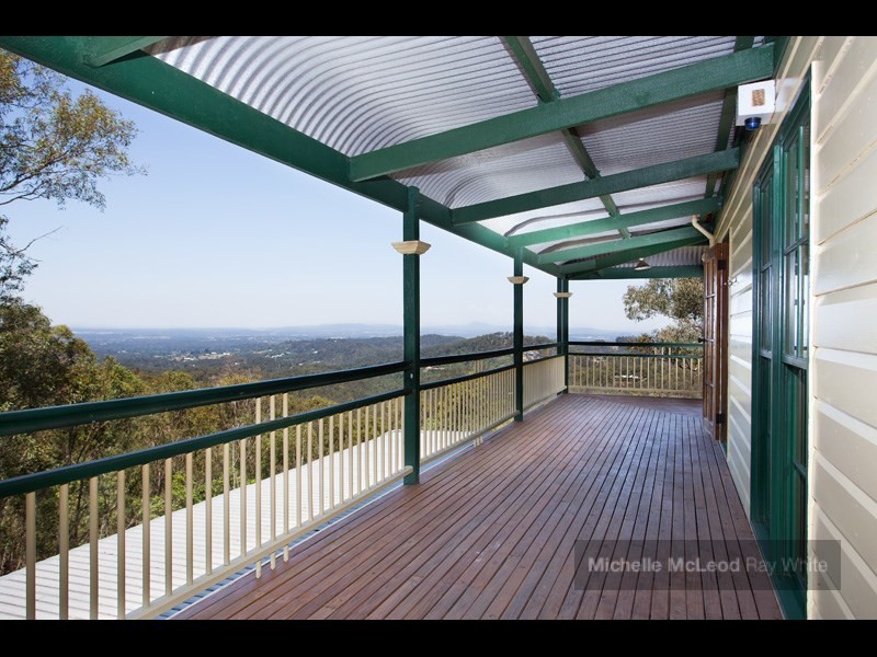 646 Haven Road, Brookfield QLD 4069