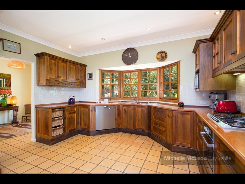 646 Haven Road, Brookfield QLD 4069