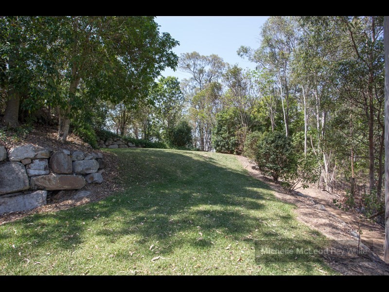 646 Haven Road, Brookfield QLD 4069