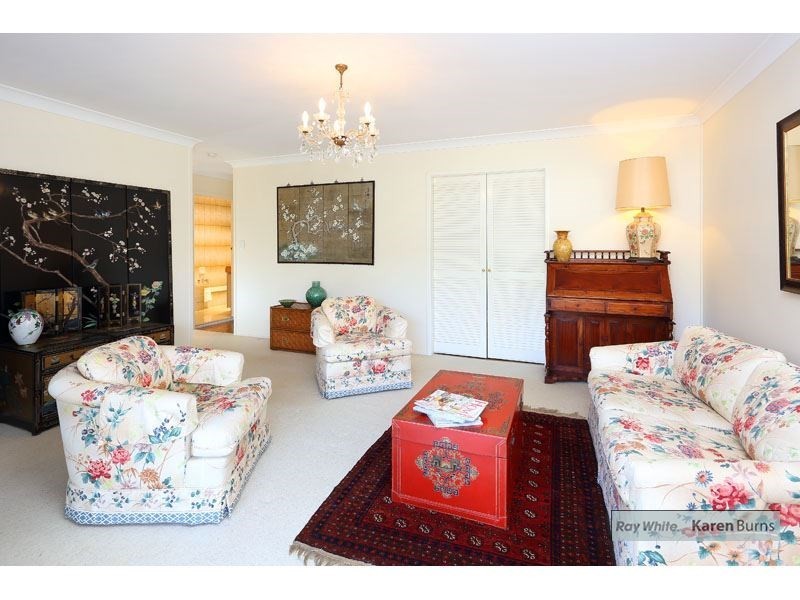 20 Cassandra Street, Chapel Hill QLD 4069