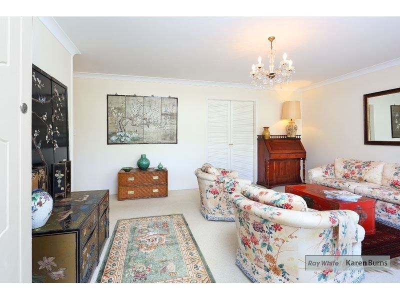 20 Cassandra Street, Chapel Hill QLD 4069