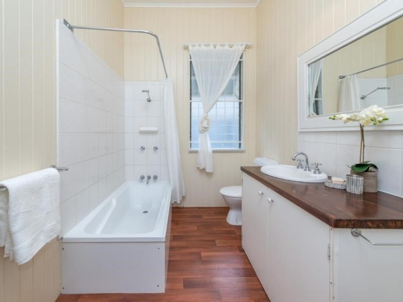 83 Munro Street, Auchenflower QLD 4066