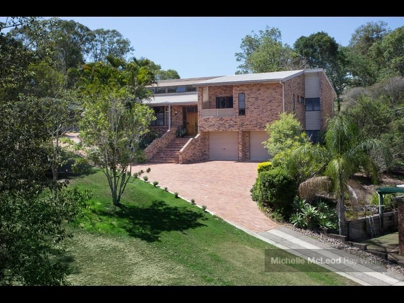 12 Rebecca Street, Chapel Hill QLD 4069