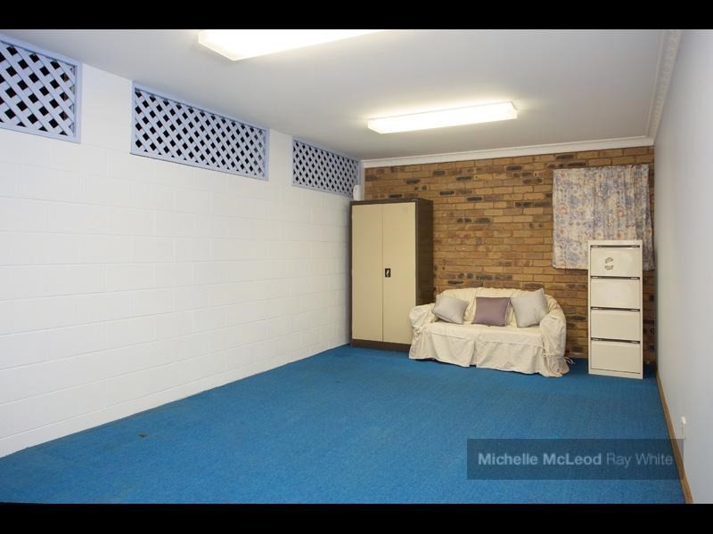 12 Rebecca Street, Chapel Hill QLD 4069