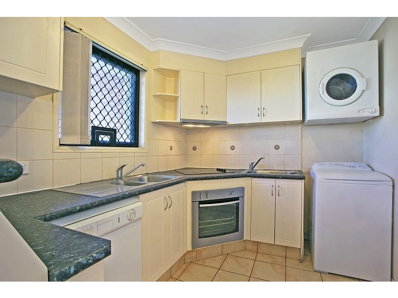 7 Dorsey Street, Milton QLD 4064