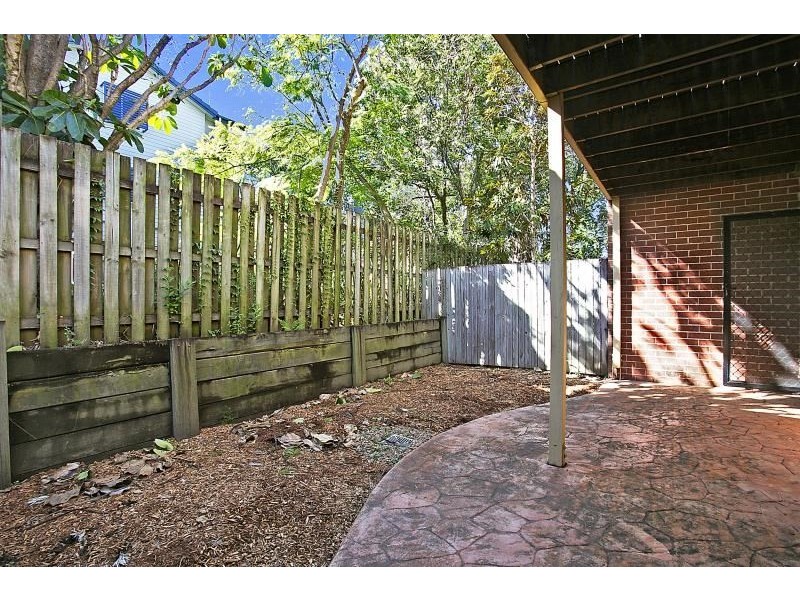 7 Dorsey Street, Milton QLD 4064