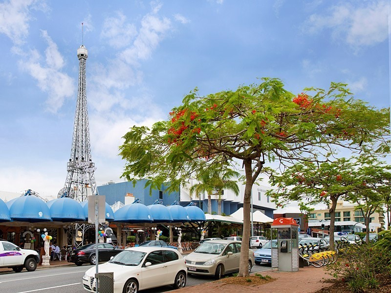 7 Dorsey Street, Milton QLD 4064