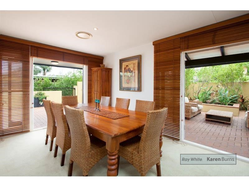 23 Gleneagle Street, Kenmore QLD 4069