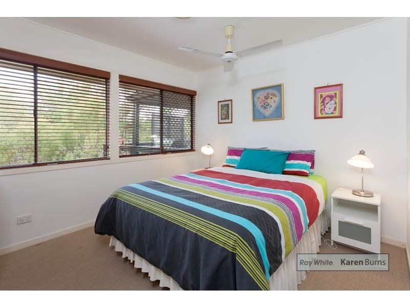 23 Gleneagle Street, Kenmore QLD 4069