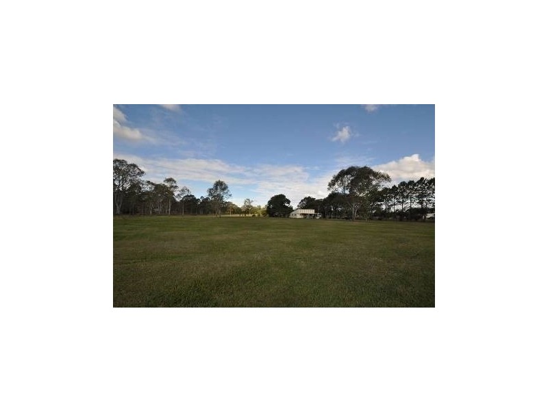 13-23 Smailes Road, North Maclean QLD 4280