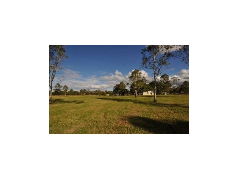 13-23 Smailes Road, North Maclean QLD 4280