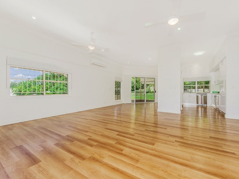 16 Warrawee Street, Toowong QLD 4066