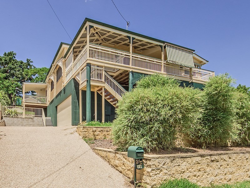 16 Warrawee Street, Toowong QLD 4066