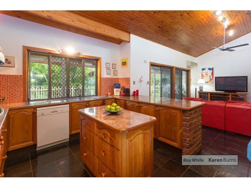 158 Greentrees Avenue, Kenmore Hills QLD 4069