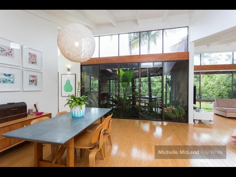 25 Merrilyn Street, Chapel Hill QLD 4069