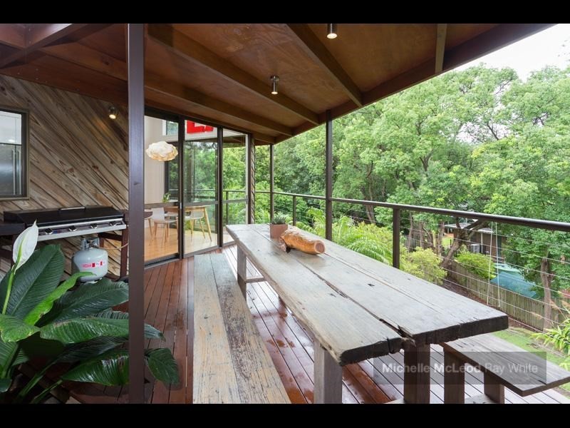 25 Merrilyn Street, Chapel Hill QLD 4069