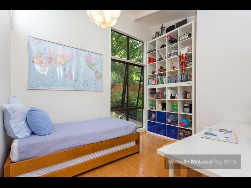 25 Merrilyn Street, Chapel Hill QLD 4069