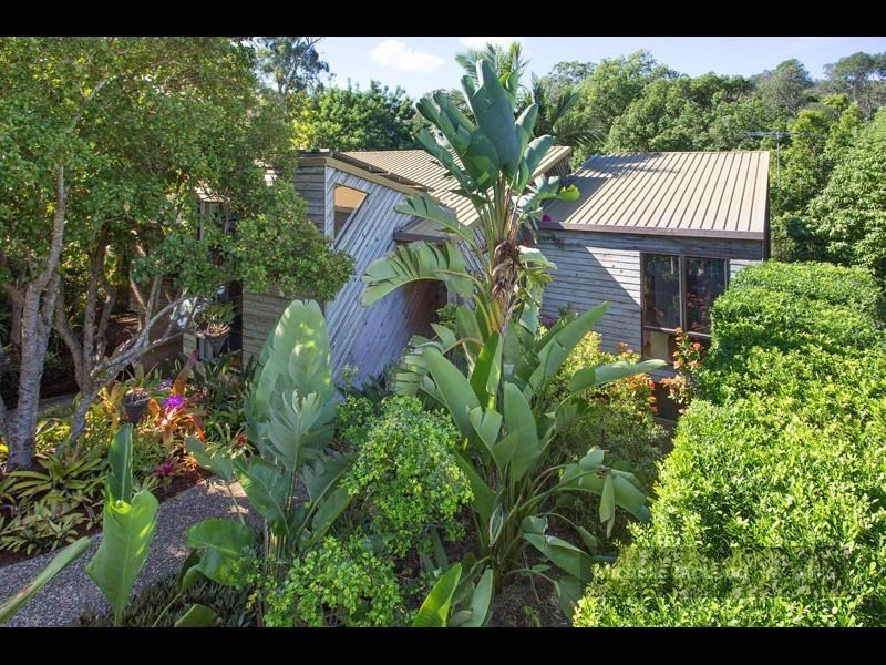 25 Merrilyn Street, Chapel Hill QLD 4069