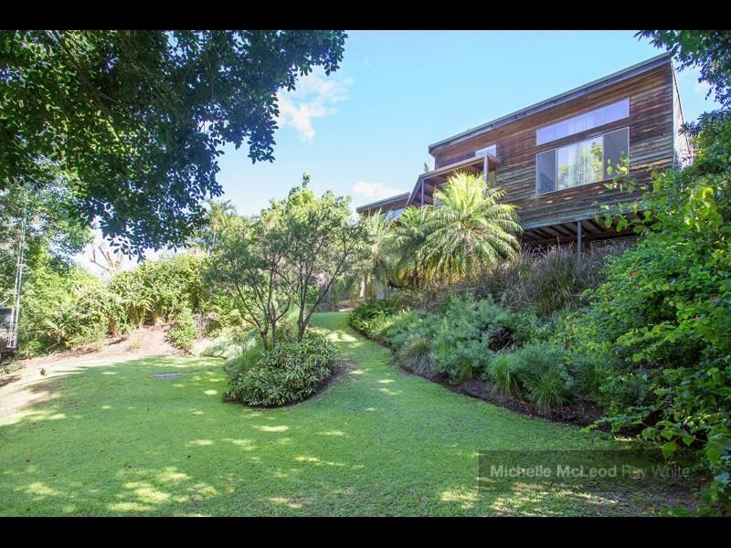 25 Merrilyn Street, Chapel Hill QLD 4069