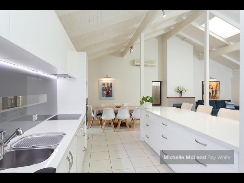 5 Minno Street, Chapel Hill QLD 4069