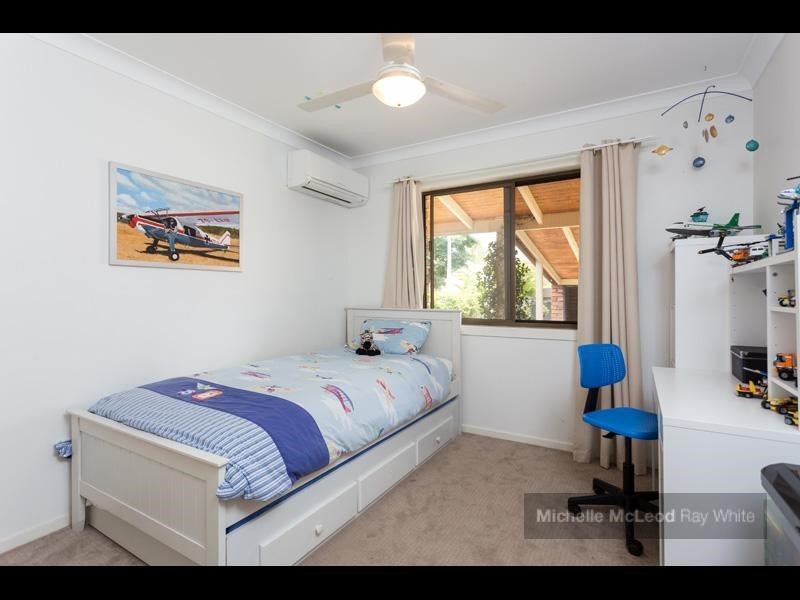 5 Minno Street, Chapel Hill QLD 4069