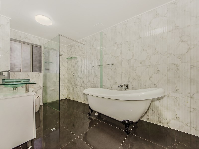 3/165 Sherwood Road, Toowong QLD 4066