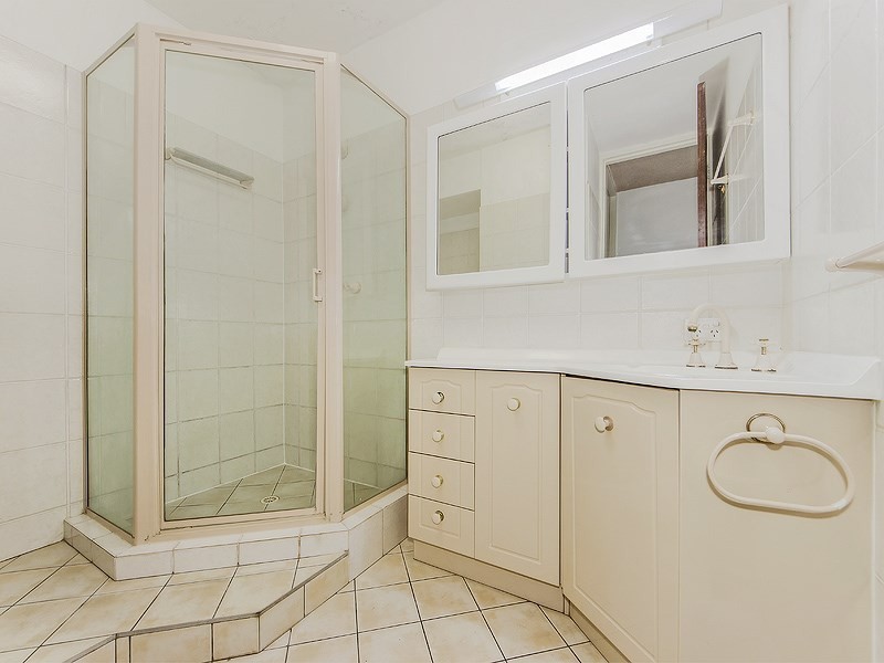 5/26 Brisbane Street, Toowong QLD 4066