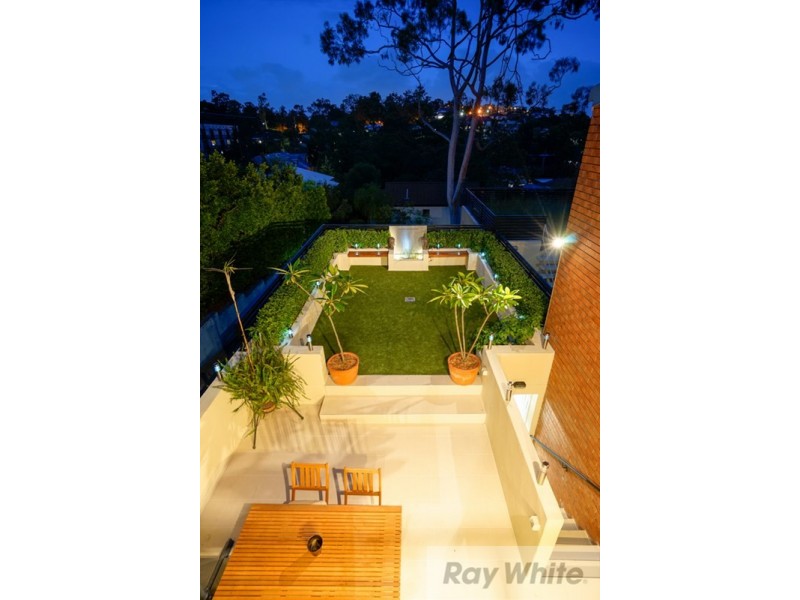 1/75 Bellevue Terrace, St Lucia QLD 4067