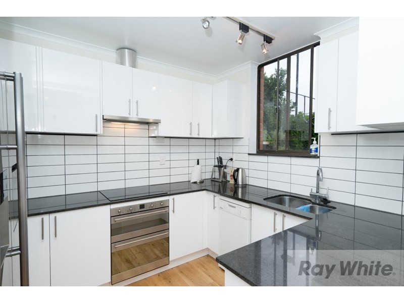 1/75 Bellevue Terrace, St Lucia QLD 4067